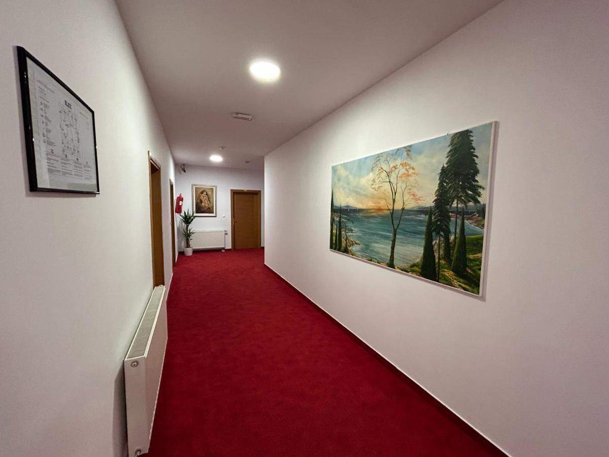 Rooms Laguna Сесвете Экстерьер фото