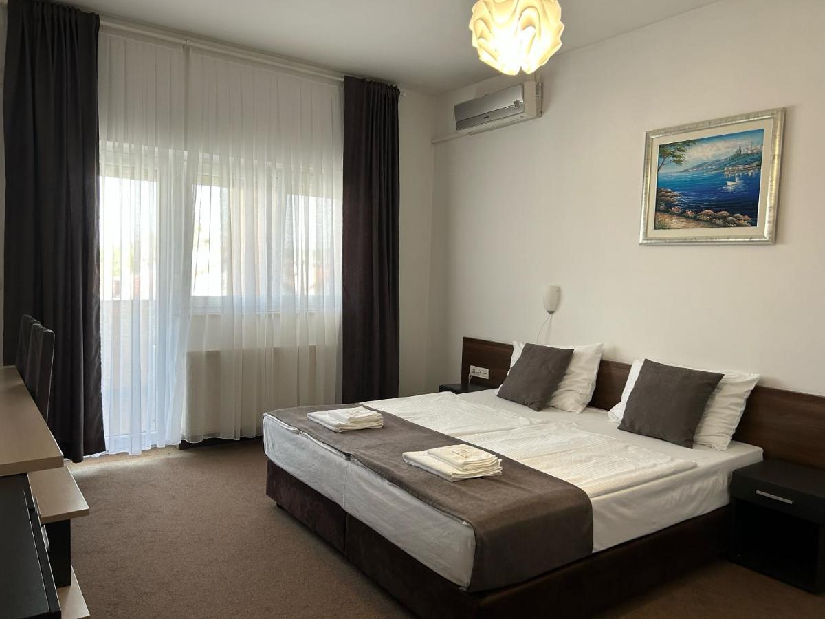 Rooms Laguna Сесвете Экстерьер фото
