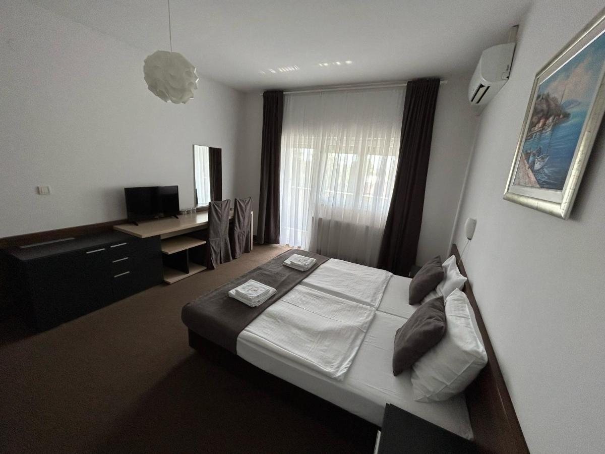 Rooms Laguna Сесвете Экстерьер фото