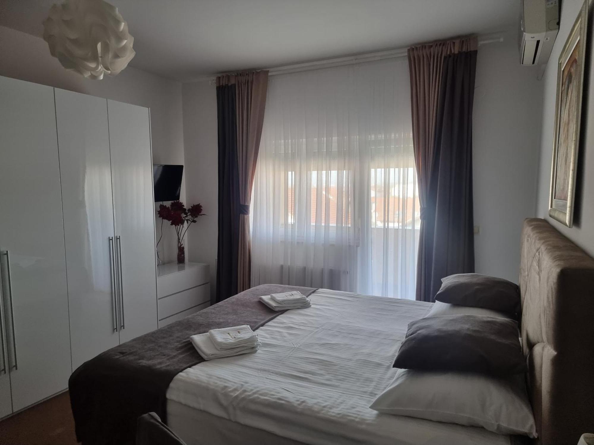 Rooms Laguna Сесвете Экстерьер фото