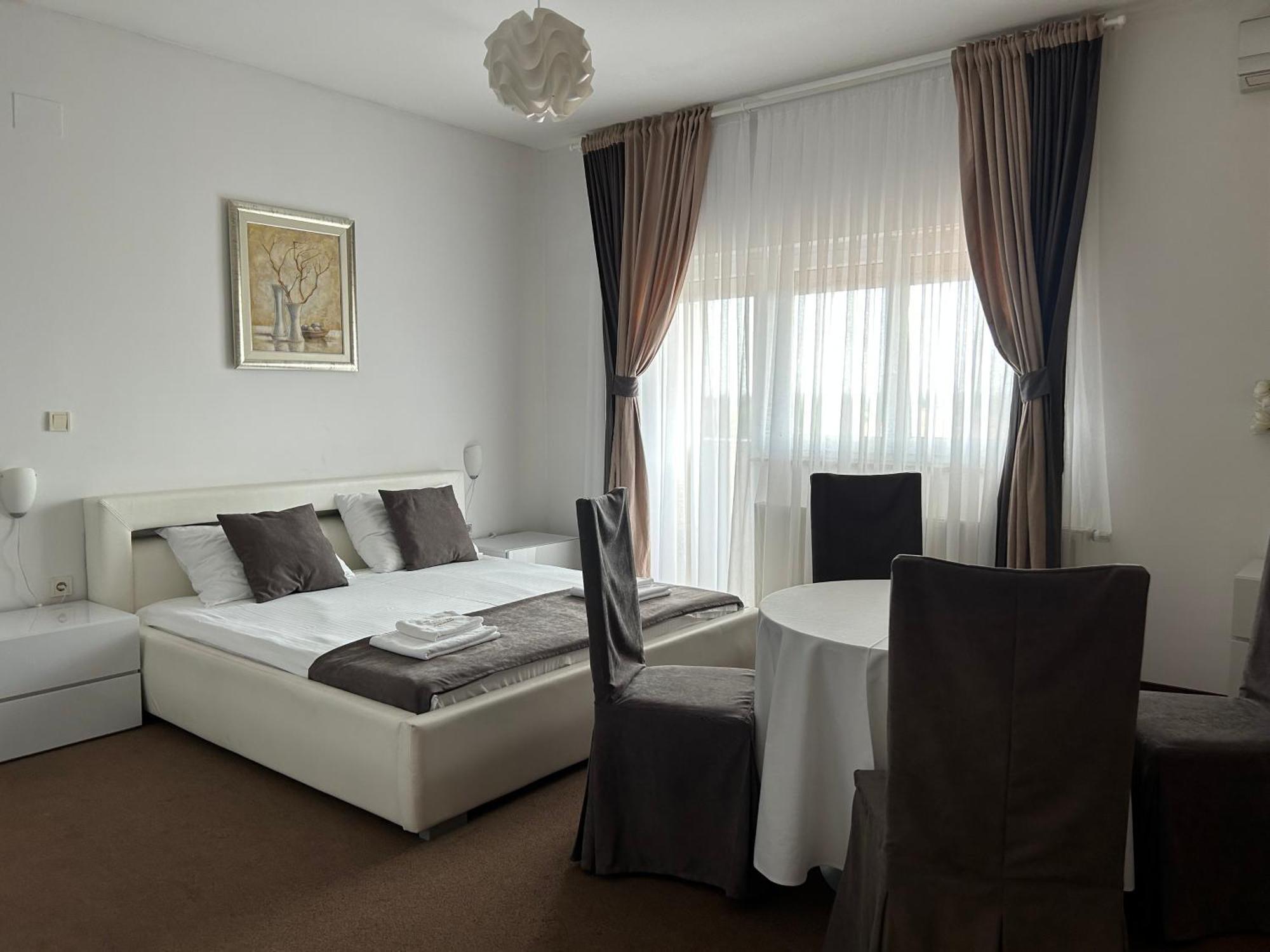 Rooms Laguna Сесвете Экстерьер фото